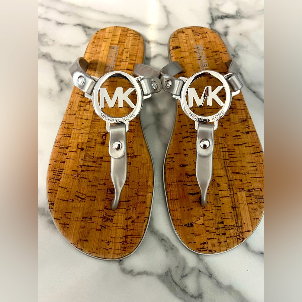 NEW: Michael Kors Silver Jelly T-Strap Flip Flops. Size 6.